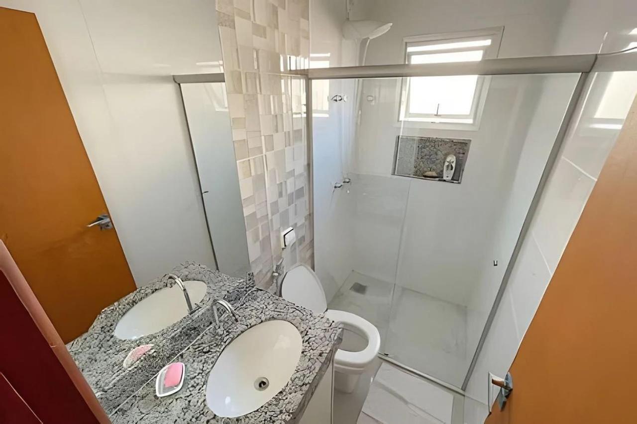 202- De 2 Quartos Ate 5 * Patos de Minas