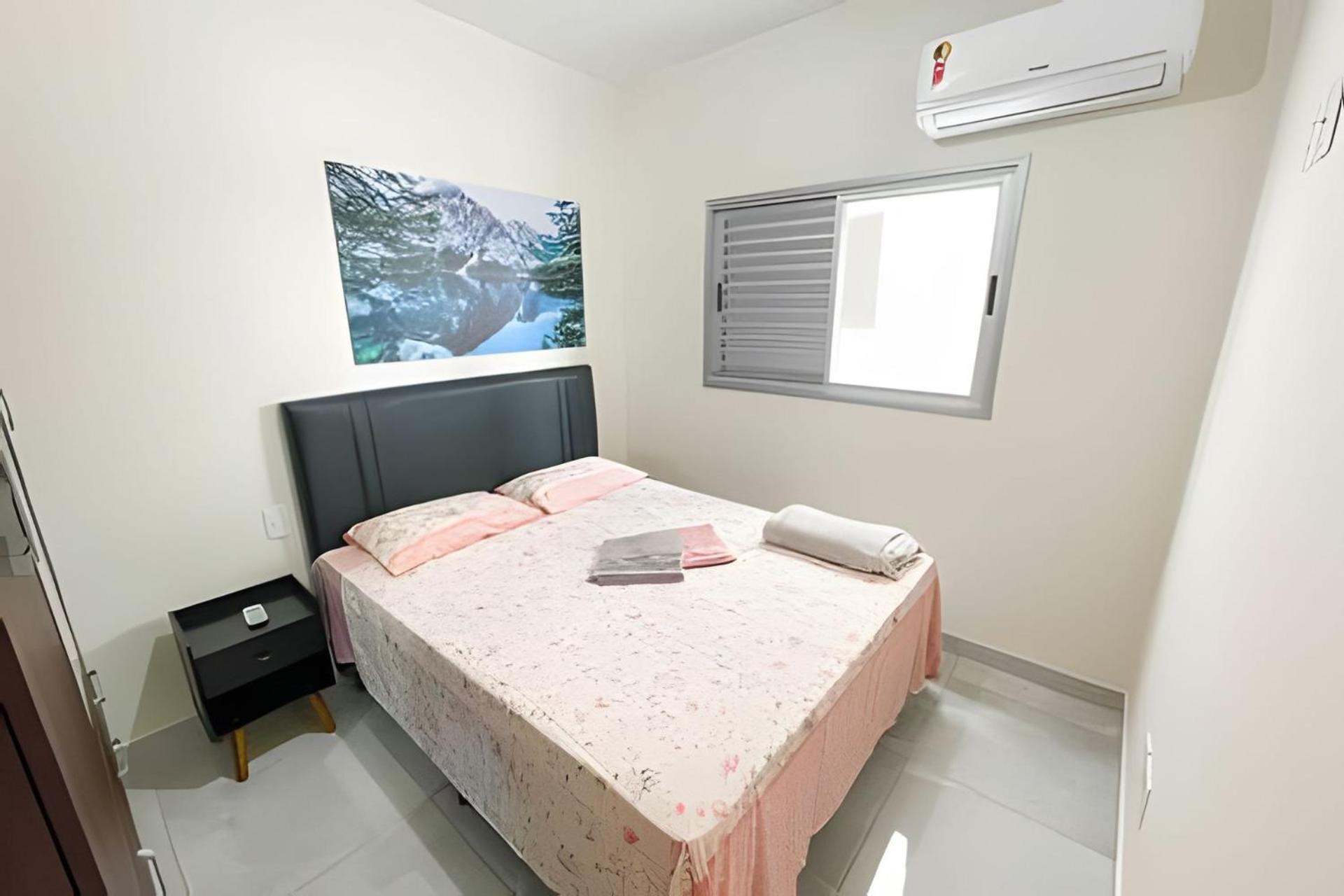 202- De 2 Quartos Ate 5 * Patos de Minas