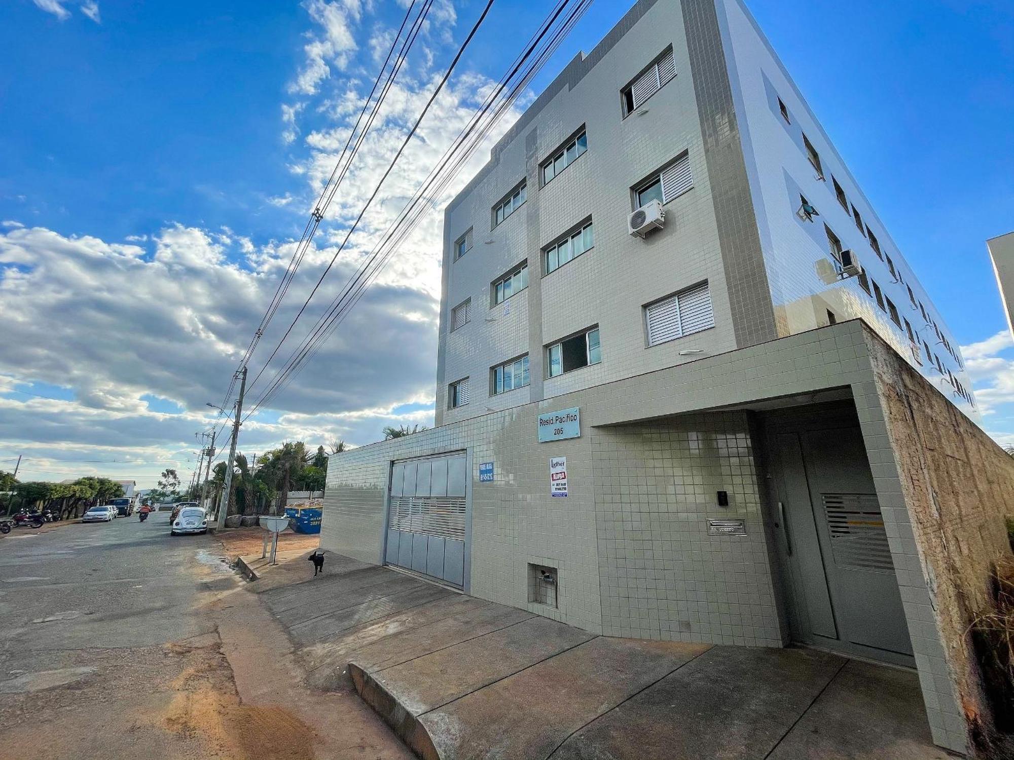 202- De 2 Quartos Ate 5 Apartment Patos de Minas